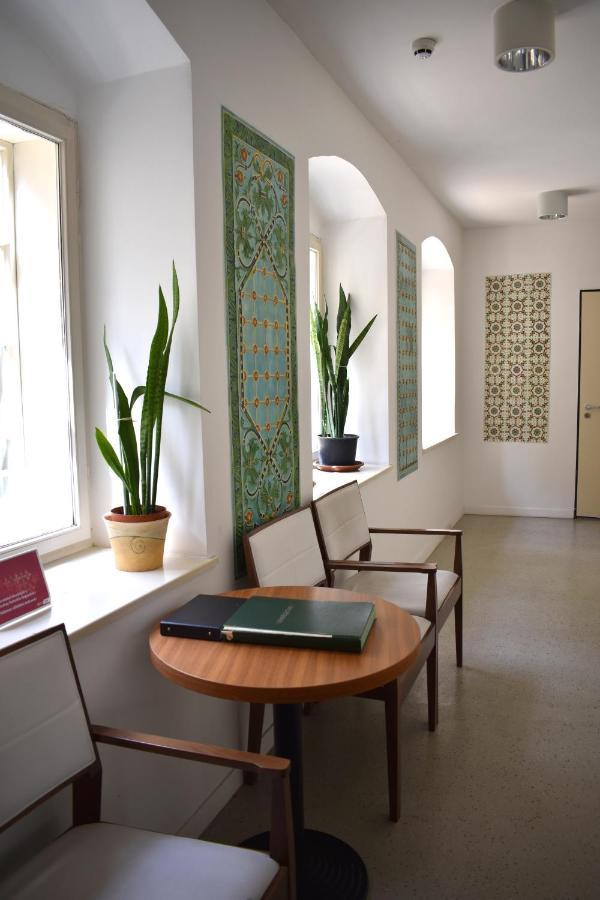 Zsolnay Negyed Vendeghaza Aparthotel Pécs Exterior photo